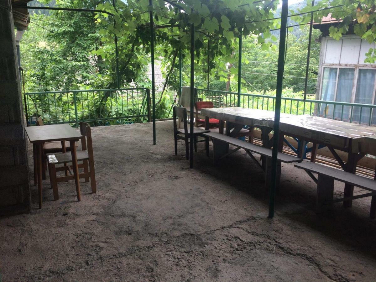 Guesthouse Malkhazi Borjomi Exterior foto